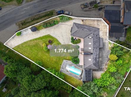 . | Prodej - obchodní prostor, 60 m²