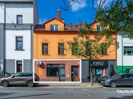 Pronájem - obchodní prostor, 179 m² obrázek