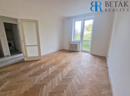 OP | Pronájem bytu, 1+1, 39 m²