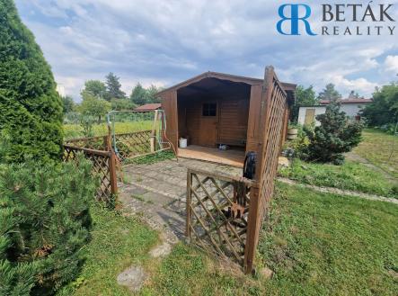 CH3 | Prodej - pozemek, zahrada, 1 049 m²