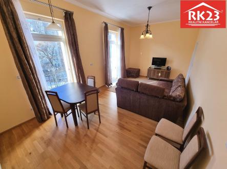 Pronájem bytu, 1+kk, 35 m² obrázek