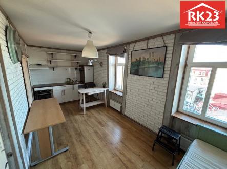 Pronájem bytu, 1+kk, 28 m² obrázek