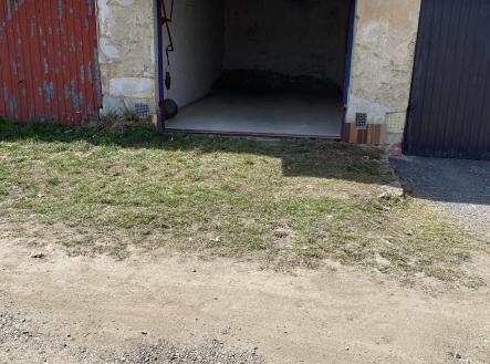 4 | Prodej - malý objekt/garáž