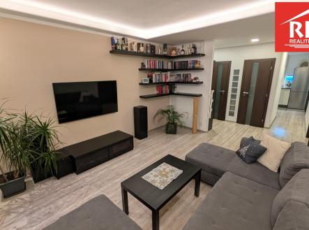 IMG-20251221-WA0103 | Prodej bytu, 4+1, 76 m²