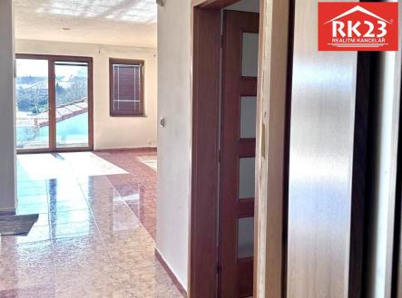 b8781e07-1ad4-4be4-9219-049889f898b0 | Pronájem bytu, 2+kk, 100 m²