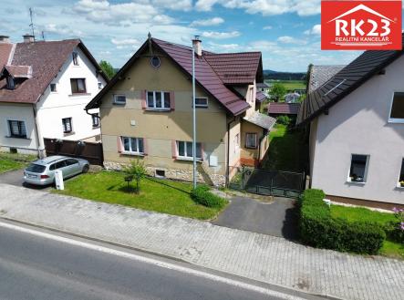 eb744620-7cb5-44f0-8902-f04ef2c25ade | Prodej - dům/vila, 198 m²