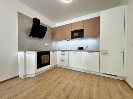 foto: 1 | Pronájem bytu, 2+kk, 68 m²