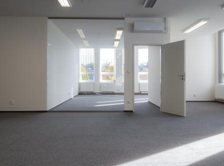 3 | Pronájem - kanceláře, 190 m²