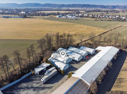 . | Pronájem - skladovací prostor, 270 m²