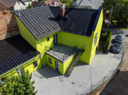 . | Prodej - nájemní dům, 165 m²