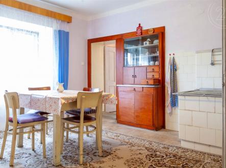 . | Prodej - dům/vila, 240 m²