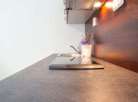 . | Pronájem bytu, 1+kk, 20 m²