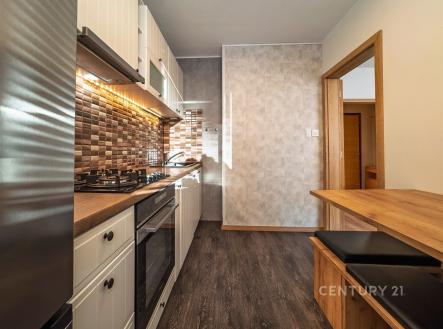 . | Pronájem bytu, 2+1, 45 m²