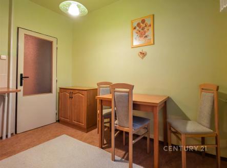 . | Pronájem bytu, 1+1, 42 m²