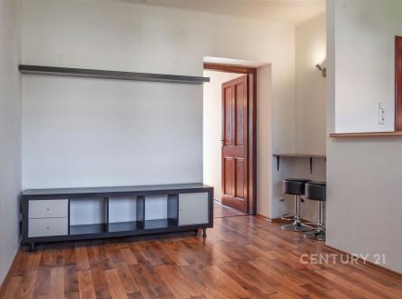 . | Pronájem bytu, 2+kk, 50 m²