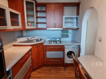 . | Pronájem bytu, 2+1, 43 m²