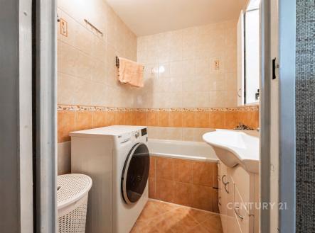 . | Prodej bytu, 3+1, 68 m²