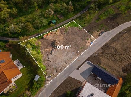 . | Prodej - pozemek pro bydlení, 1 100 m²