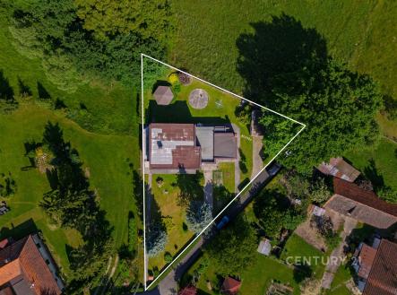 . | Prodej - dům/vila, 261 m²