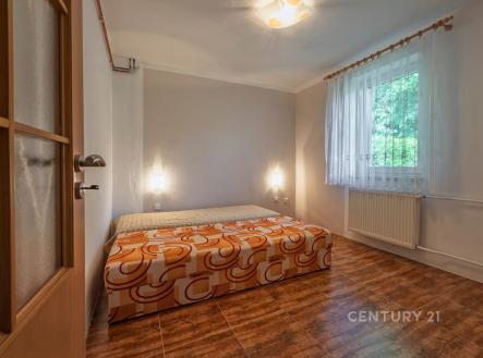 . | Prodej - dům/vila, 261 m²