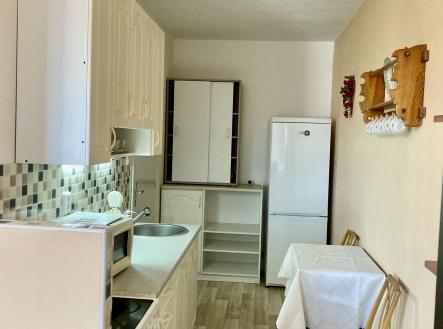 Pronájem bytu, 1+kk, 28 m²