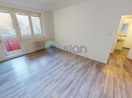 04102025-144948.jpg | Pronájem bytu, 1+1, 39 m²