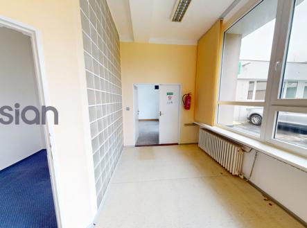 09032025-155014-1.jpg | Pronájem - jiné, 99 m²