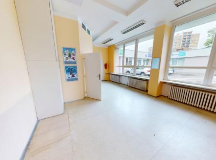 09032025-154955.jpg | Pronájem - obchodní prostor, 99 m²