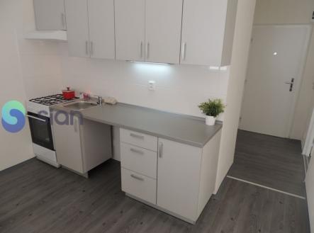 3818.jpg | Pronájem bytu, 1+1, 34 m²