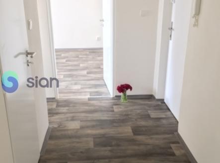 7581.jpg | Pronájem bytu, 2+1, 53 m²