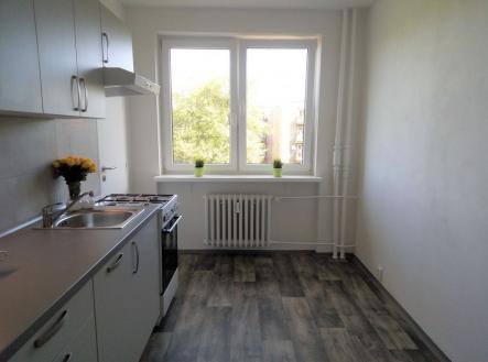 10988.jpg | Pronájem bytu, 2+1, 57 m²