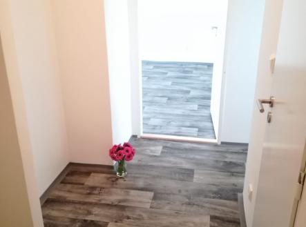 6372.jpg | Pronájem bytu, 2+1, 55 m²