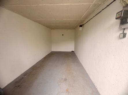 whatsapp-image-2026-04-17-at-08.19.42.jpeg | Pronájem - malý objekt/garáž