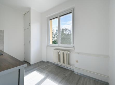 bajkalska-2-of-8.jpg | Prodej bytu, 1+1, 36 m²