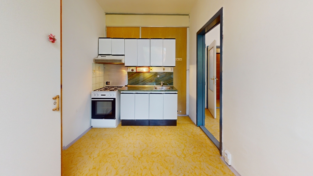 kitchen-1.jpg