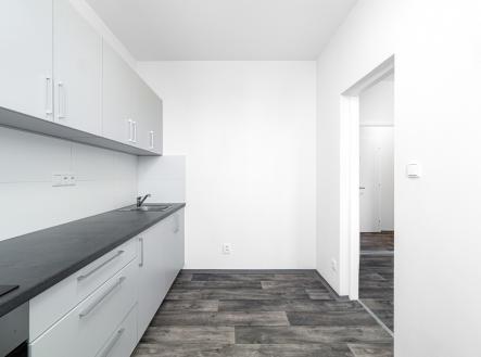 cdp06517-edit.jpg | Prodej bytu, 2+1, 44 m²