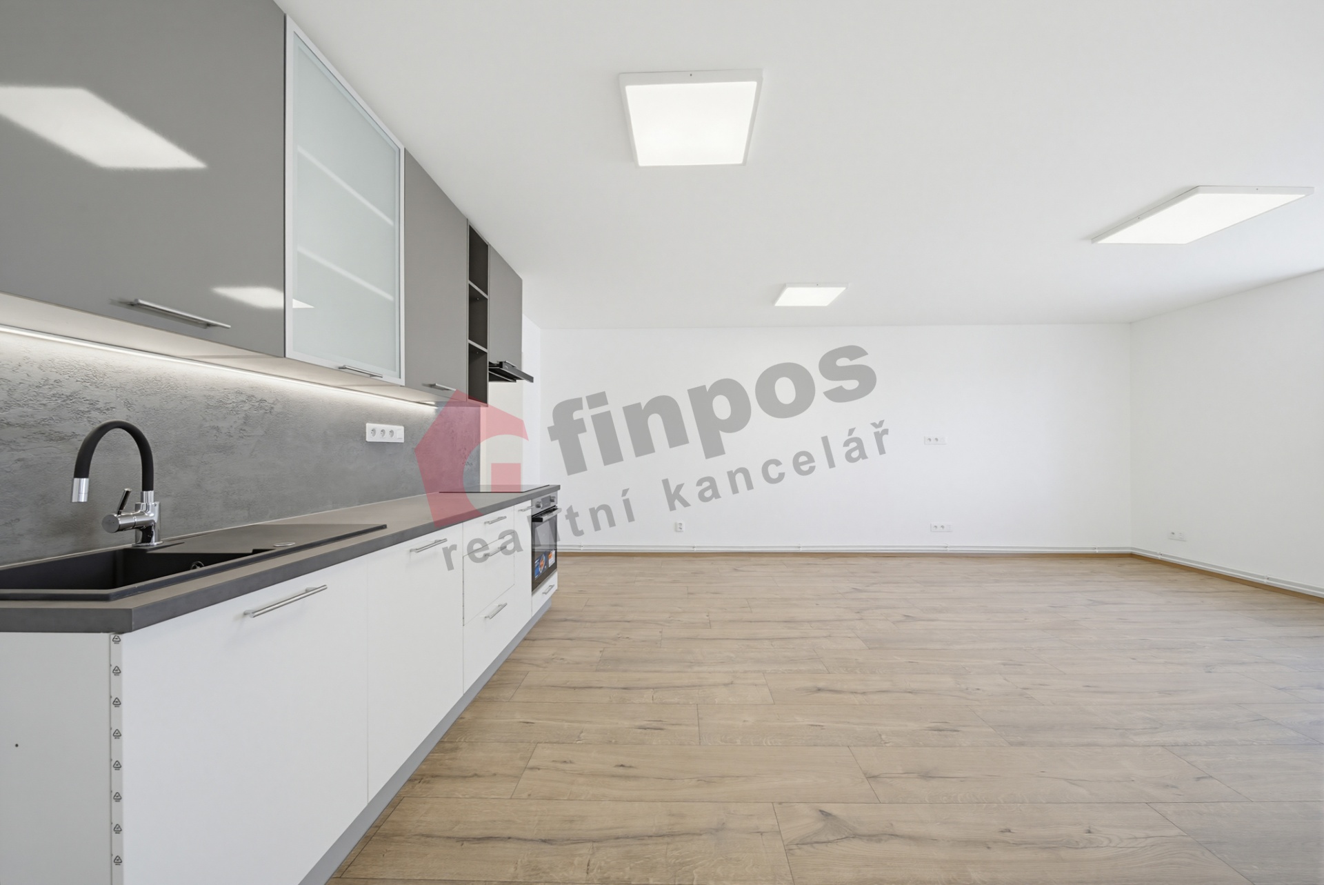 Pronájem bytu 3+kk 66 m2 v Divišově, okr. Benešov