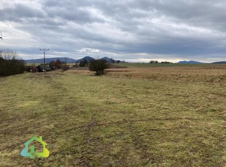 Prodej - pozemek pro bydlení, 2 226 m² obrázek