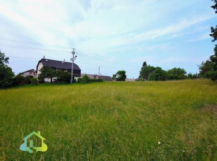 01 pozemek | Prodej - pozemek pro bydlení, 1 305 m²