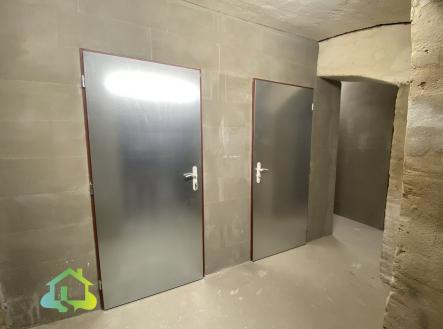 02 | Pronájem - komerční objekt, sklad, 6 m²