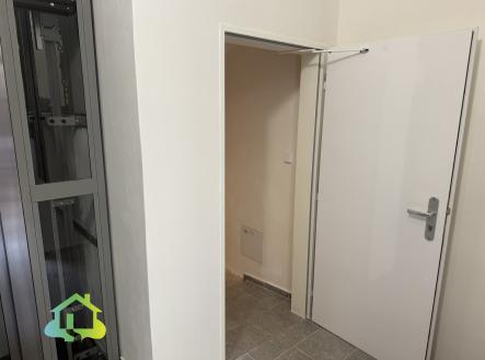 04 | Pronájem - komerční objekt, sklad, 6 m²