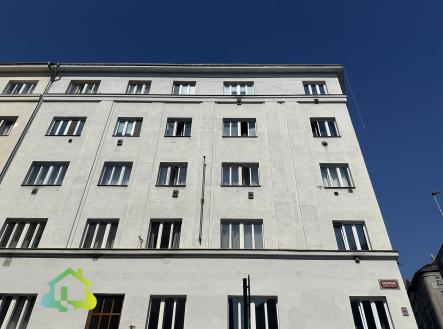 01 | Pronájem bytu, 2+kk, 38 m²