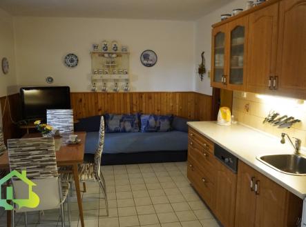 5 | Prodej - dům/vila, 122 m²