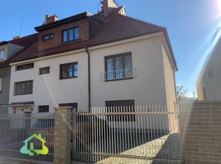 01 | Pronájem bytu, 3+1, 100 m²