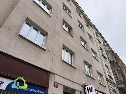 01 | Pronájem - komerční objekt, sklad, 2 m²