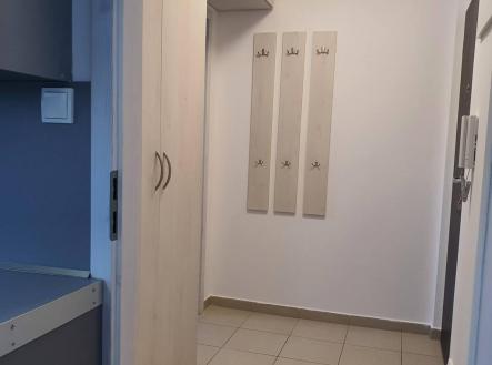 Pronájem bytu, 2+1, 33 m²