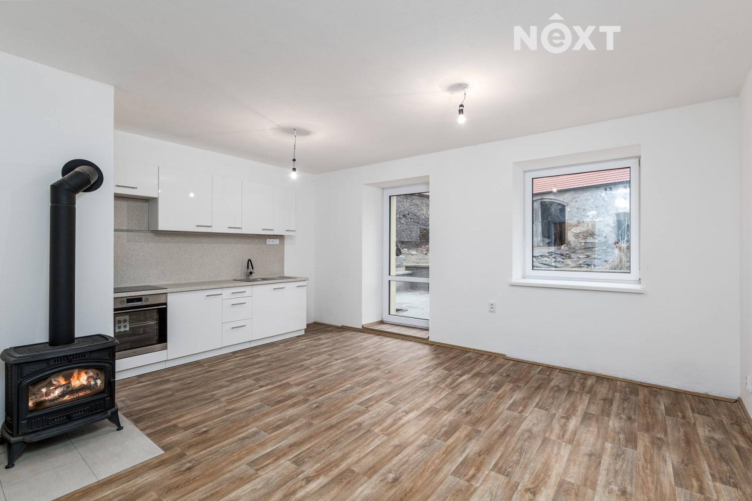 Pronájem byt 2+kk, 61㎡