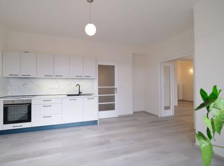 Pronájem bytu, 2+kk, 82 m²