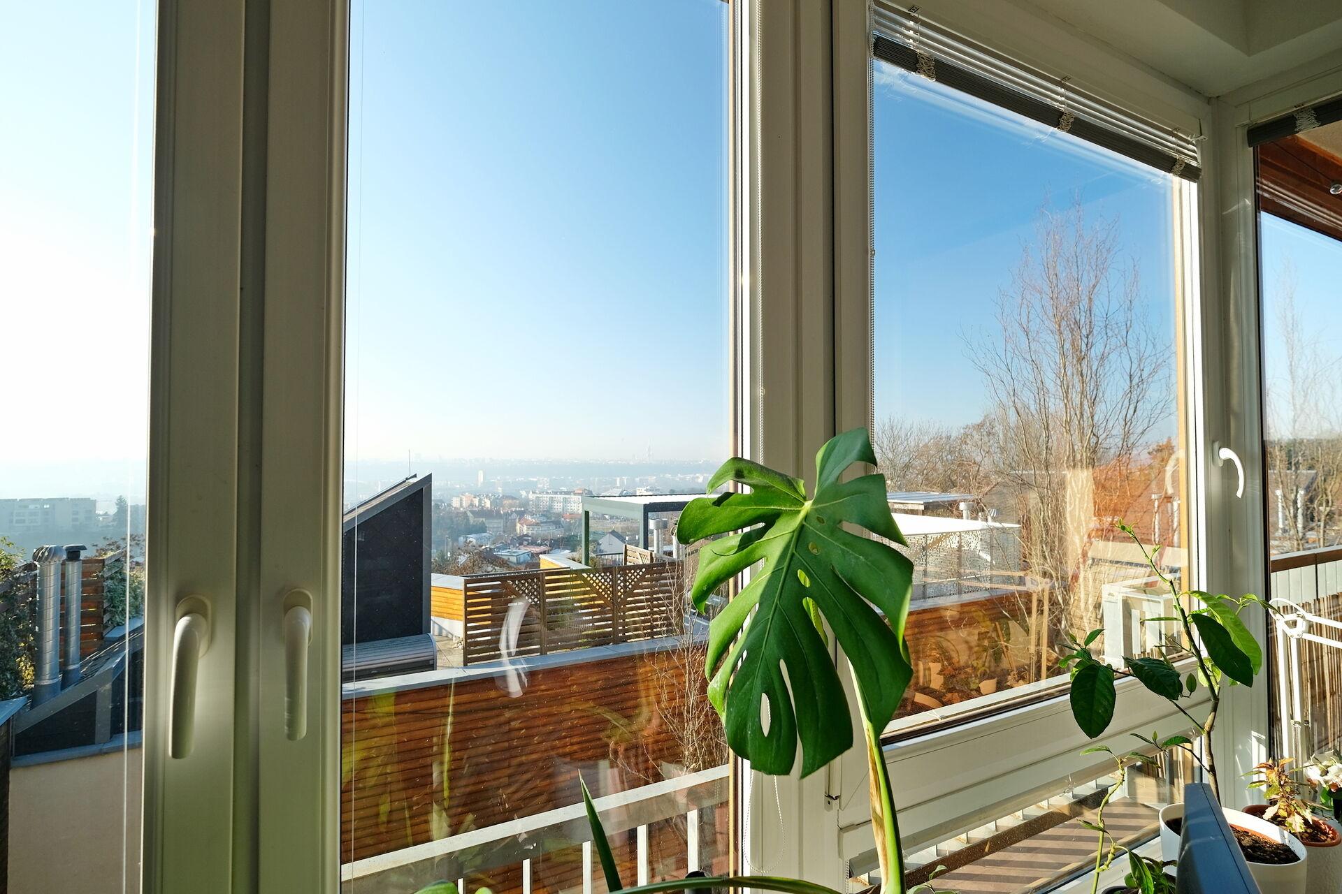 Nad Okrouhlíkem, areál Mazanka, Praha 8 Libeň, 2+kk/B+ garážévé stání