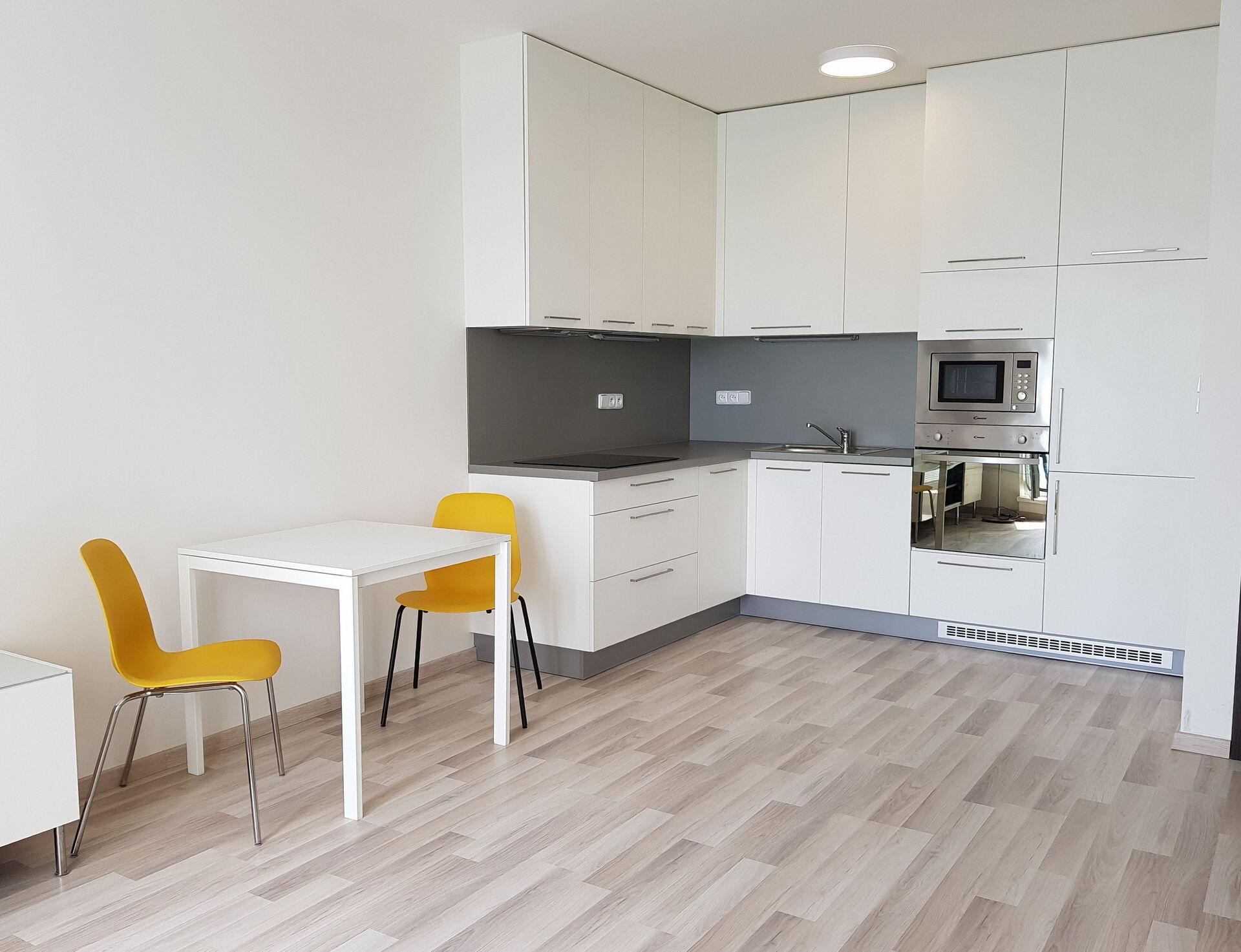 Kuchyňský kout s jídelním stolkem